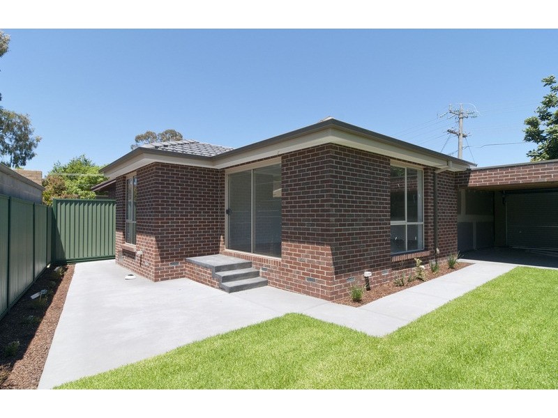 21 Winifred Road, Mooroolbark VIC 3138