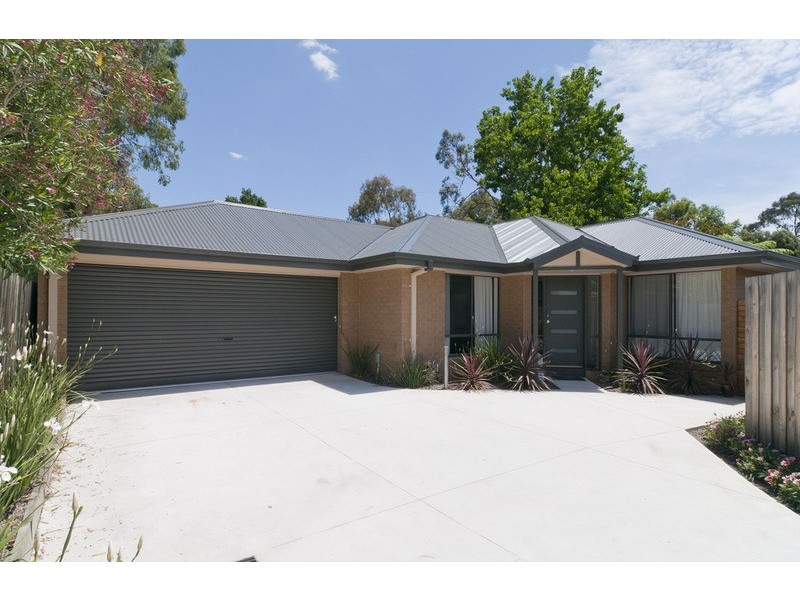 17a Lee Ann Crescent, Croydon VIC 3136