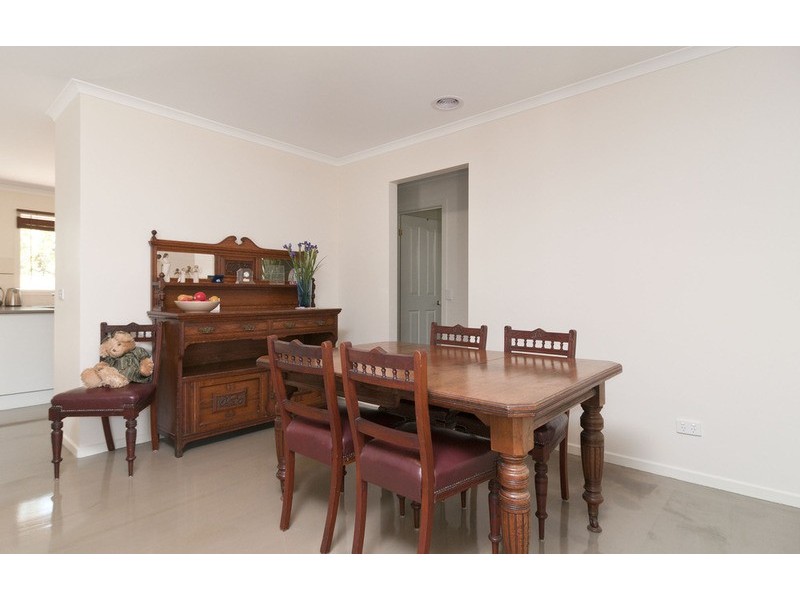 17a Lee Ann Crescent, Croydon VIC 3136
