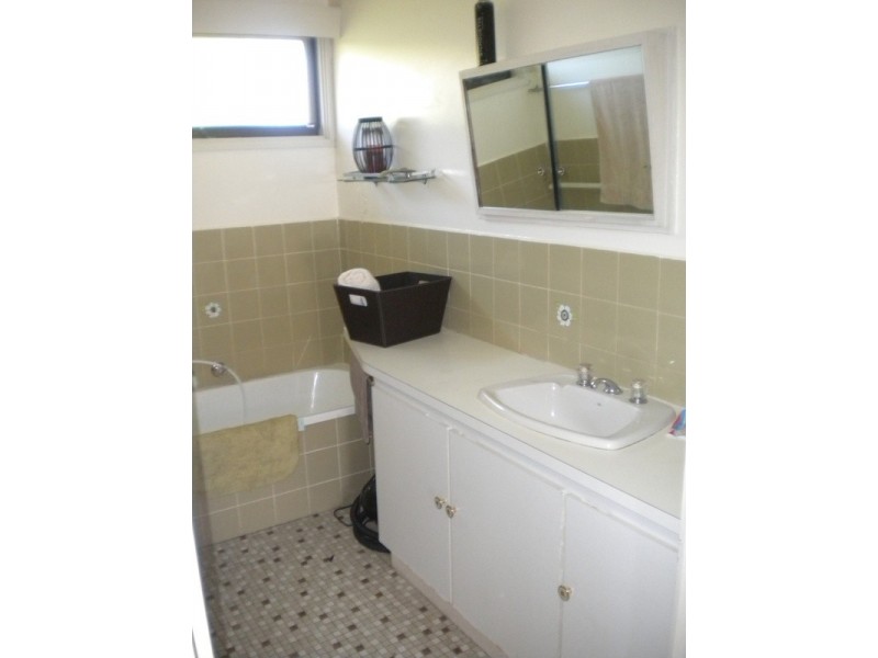 11/18 Alfrick Road, Croydon VIC 3136