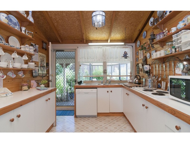 46 Campaspe Drive, Croydon Hills VIC 3136