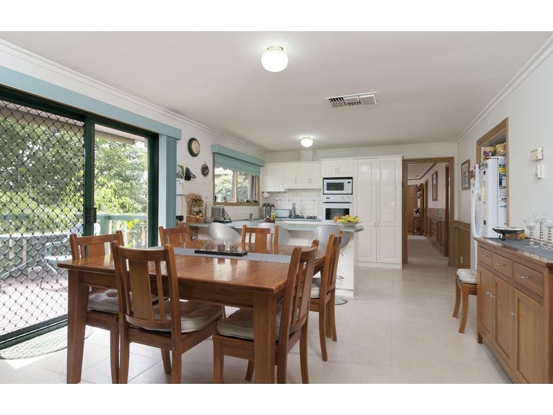 162 Nangathan Way, Croydon North VIC 3136