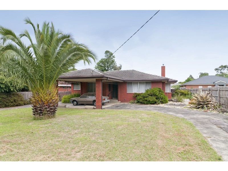 9 Hawthory Road, Kilsyth VIC 3137