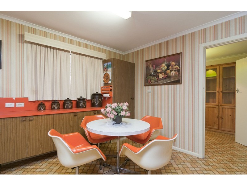 9 Hawthory Road, Kilsyth VIC 3137