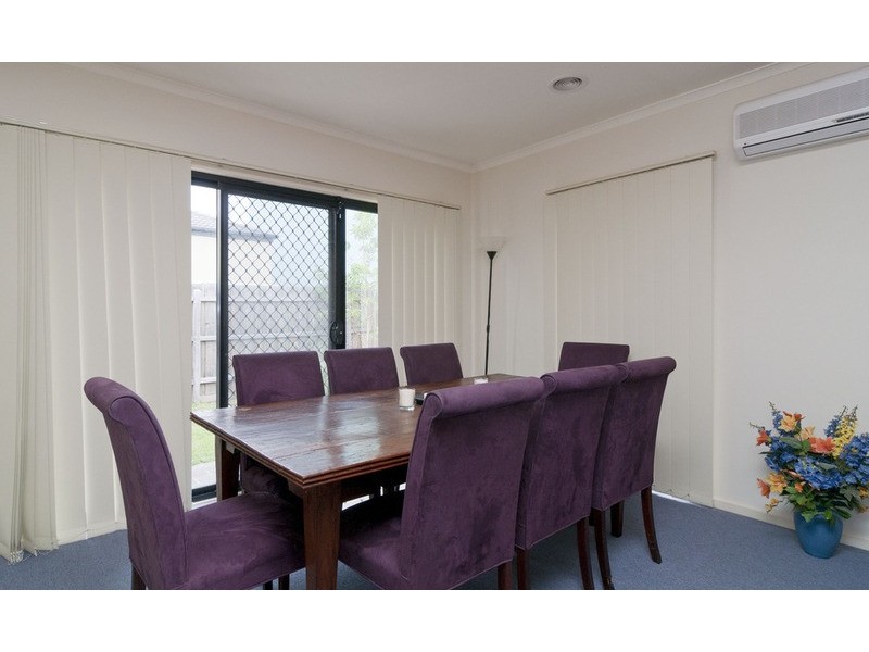 2/379 Maroondah Highway, Croydon North VIC 3136