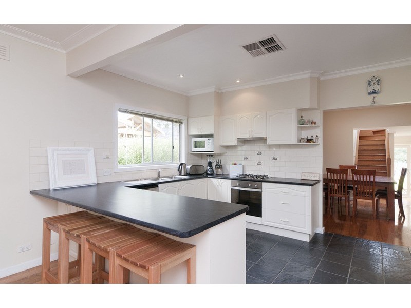 26 Cherylnne Crescent, Kilsyth VIC 3137