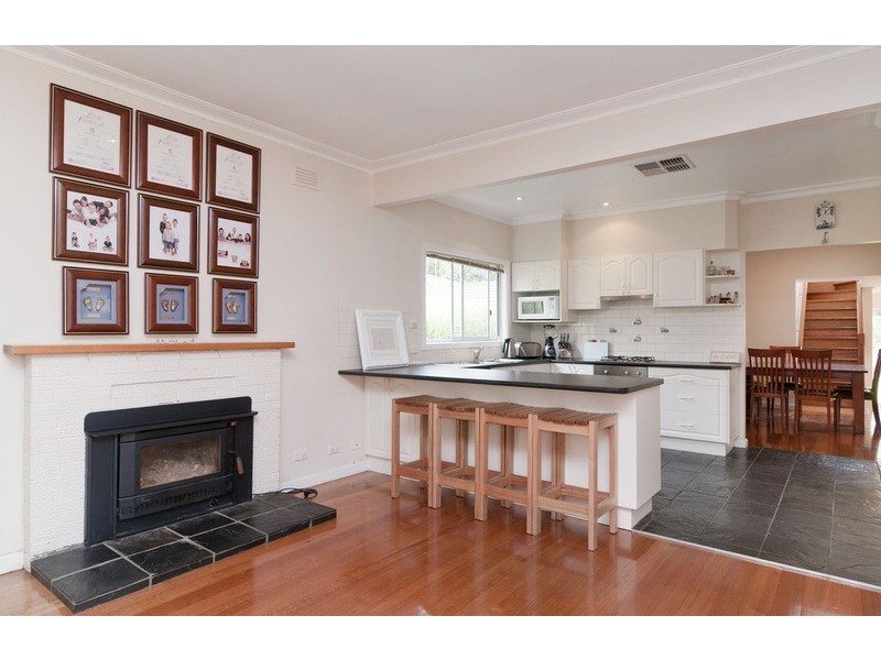 26 Cherylnne Crescent, Kilsyth VIC 3137