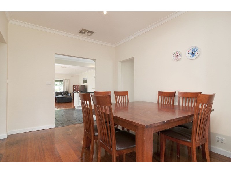 26 Cherylnne Crescent, Kilsyth VIC 3137