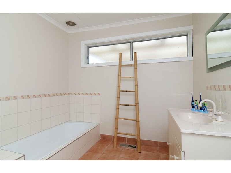 26 Cherylnne Crescent, Kilsyth VIC 3137