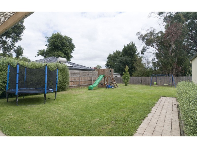 26 Cherylnne Crescent, Kilsyth VIC 3137