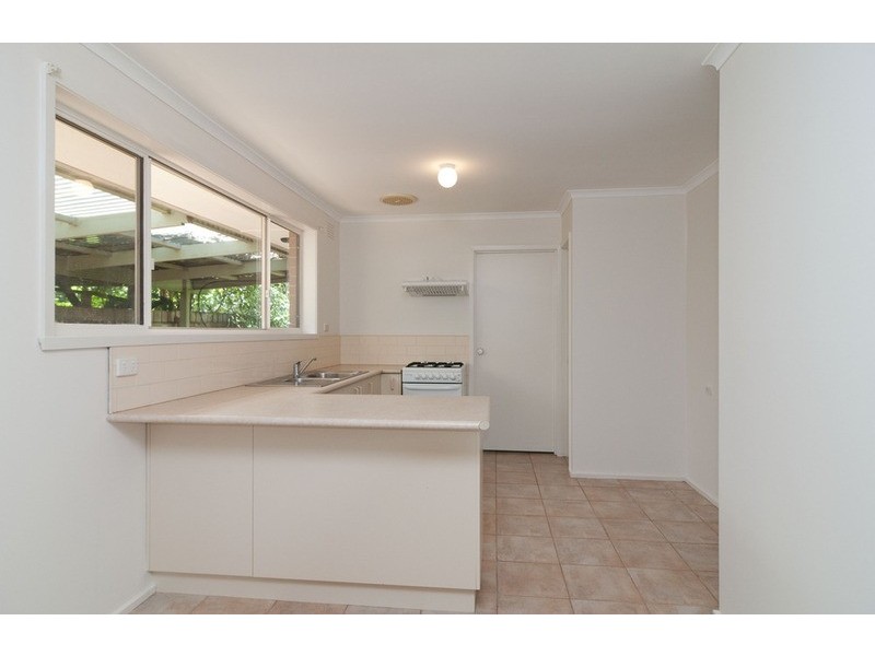 5 Terrung Court, Croydon North VIC 3136