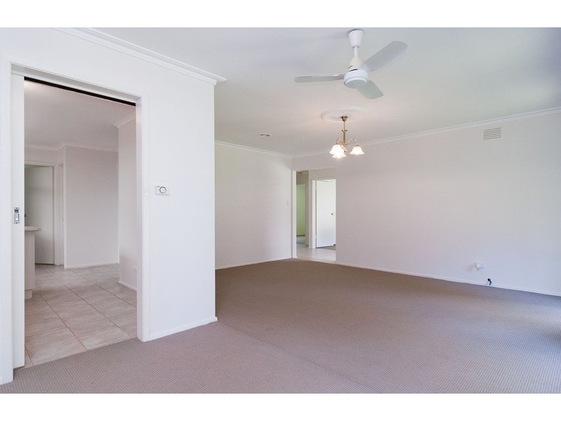 5 Terrung Court, Croydon North VIC 3136