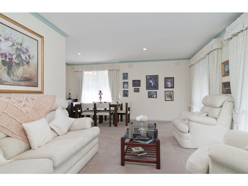 14 Avis Court, Ringwood North VIC 3134