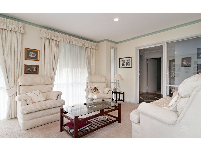 14 Avis Court, Ringwood North VIC 3134