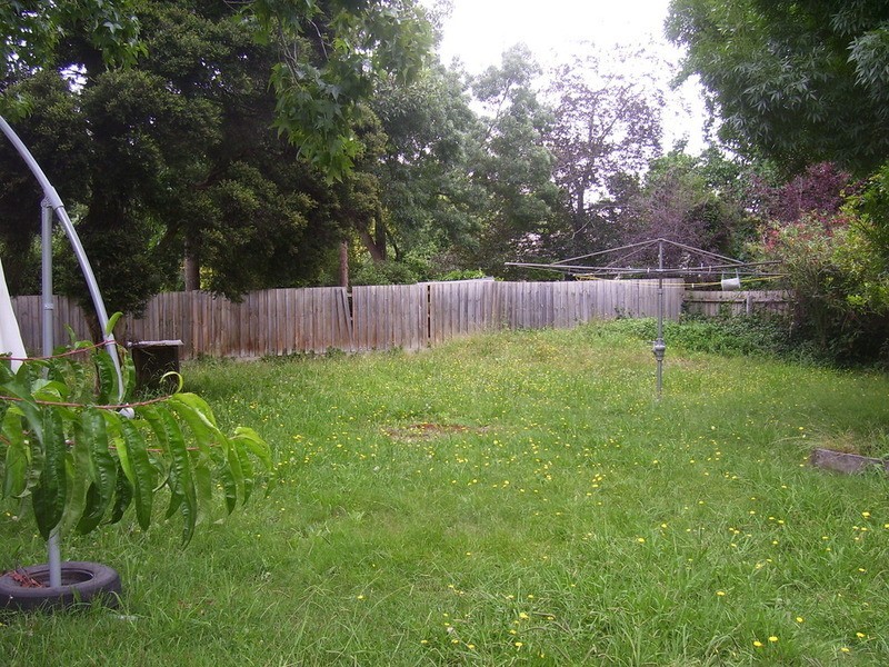 56 Hull Road, Croydon VIC 3136