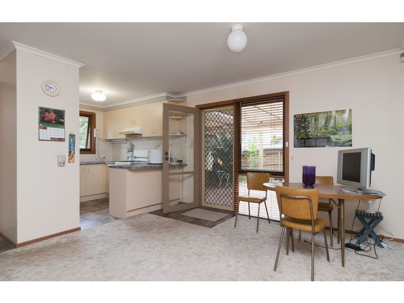 4 Shady Way, Croydon South VIC 3136