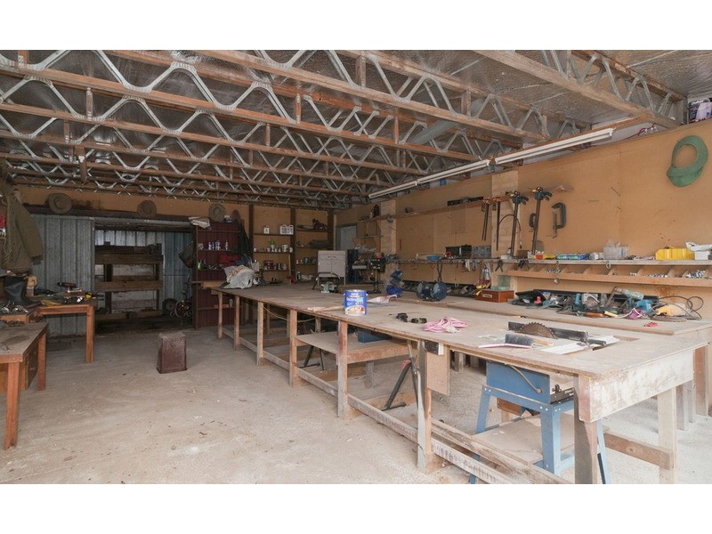 7 Eric Street, Croydon North VIC 3136