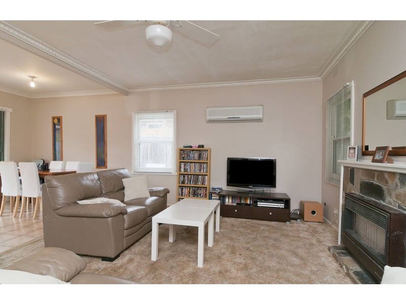 9 Mount View Road, Boronia VIC 3155