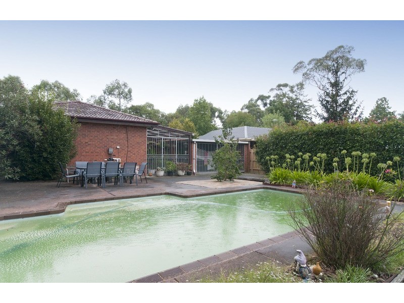 41 Dorset Road, Croydon VIC 3136