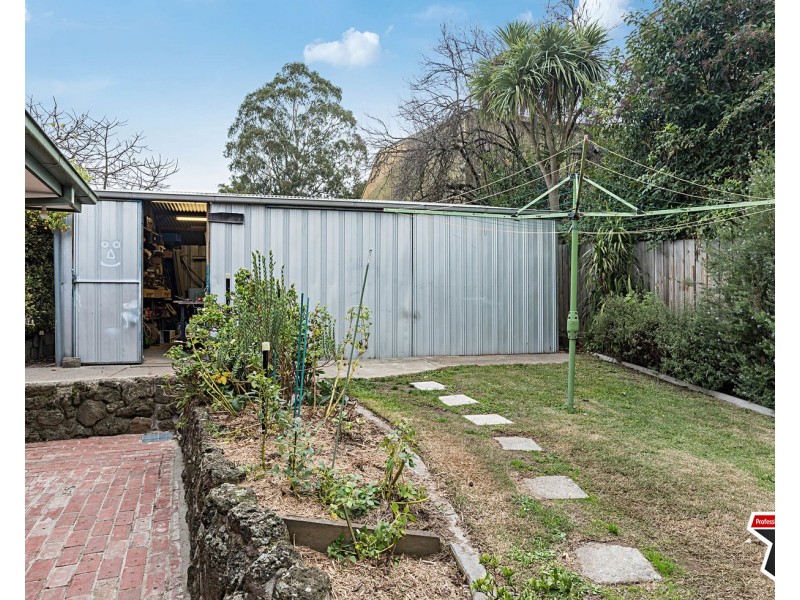 24 Glen View Road, Mount Evelyn VIC 3796