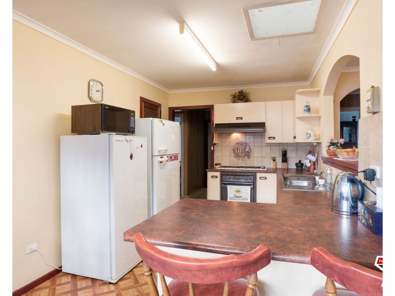 5 Arnold Street, Kilsyth VIC 3137