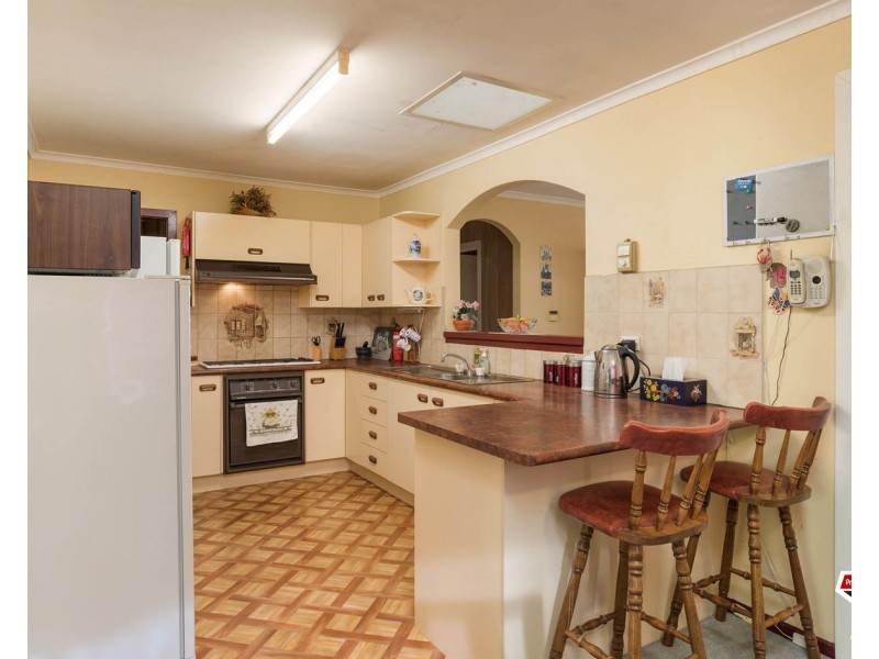 5 Arnold Street, Kilsyth VIC 3137