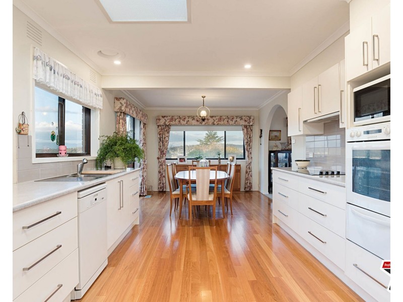 6 Campus Gate, Chirnside Park VIC 3116