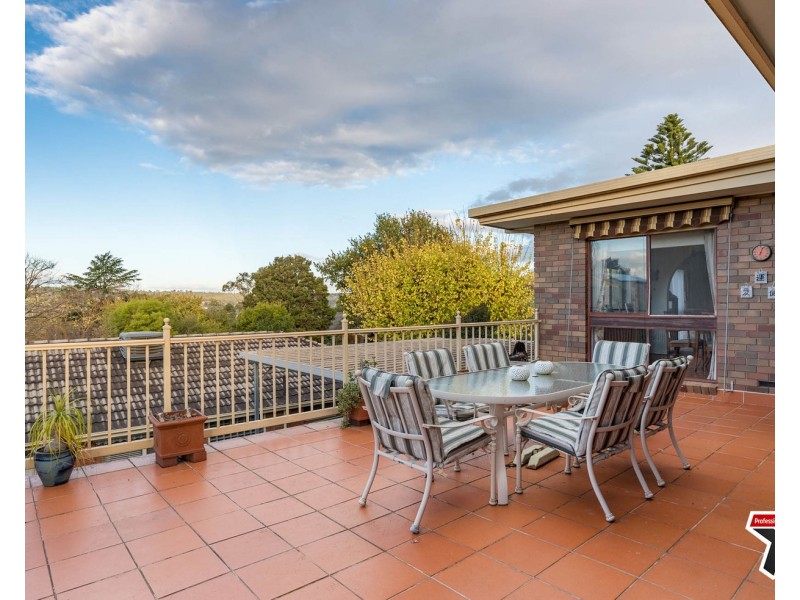 6 Campus Gate, Chirnside Park VIC 3116