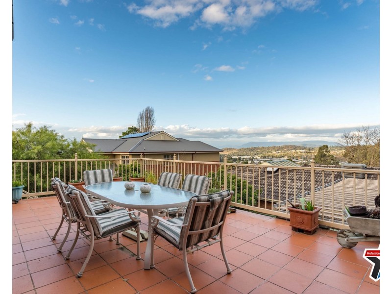 6 Campus Gate, Chirnside Park VIC 3116