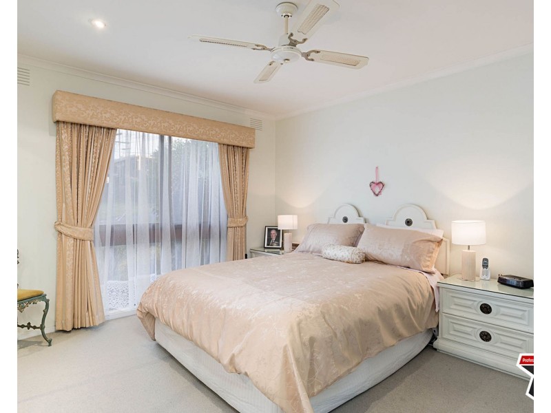 6 Campus Gate, Chirnside Park VIC 3116