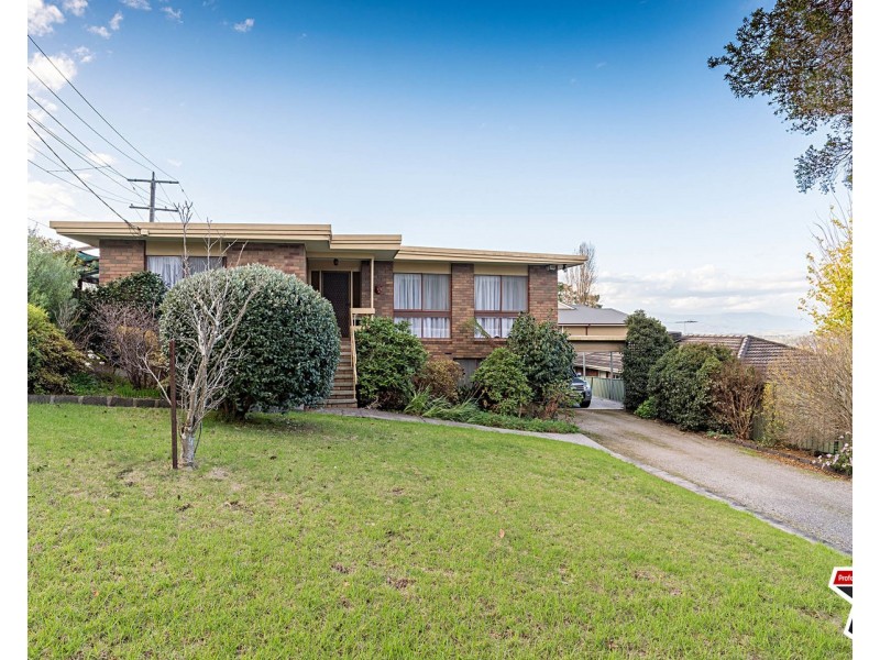 6 Campus Gate, Chirnside Park VIC 3116