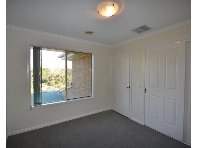 3 Tony Place, Mooroolbark VIC 3138