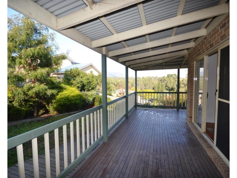 3 Tony Place, Mooroolbark VIC 3138