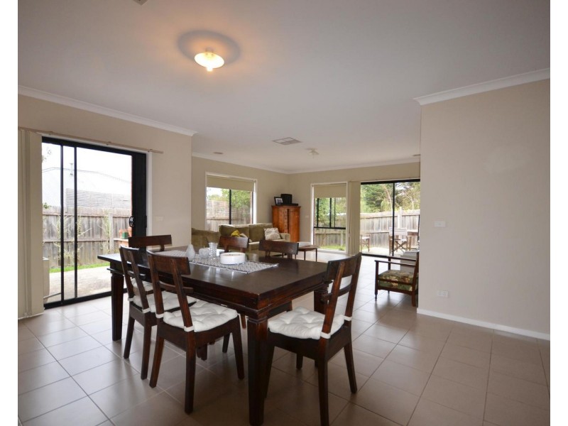 82 Exeter Road, Croydon North VIC 3136