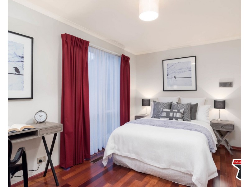 81 Blackburn Road, Mooroolbark VIC 3138