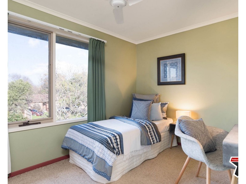 81 Blackburn Road, Mooroolbark VIC 3138