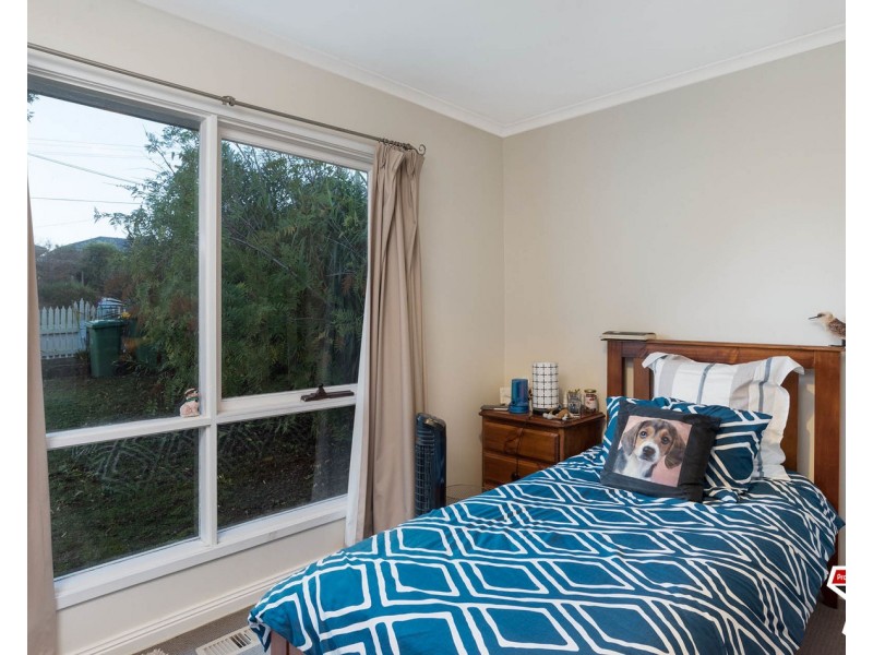 15 Kalimna Street, Mooroolbark VIC 3138