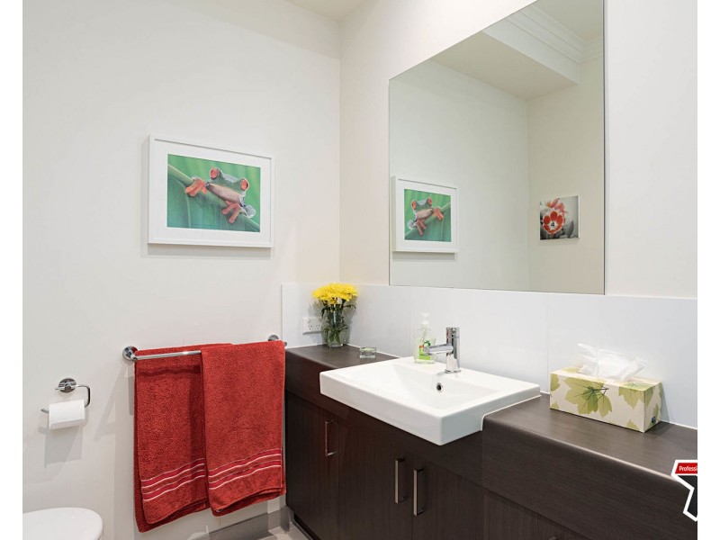 2 Adriana Close, Mooroolbark VIC 3138