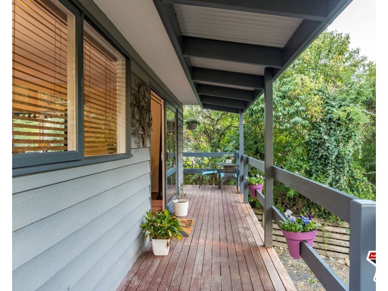 9 Wedderburn Crescent, Mount Evelyn VIC 3796