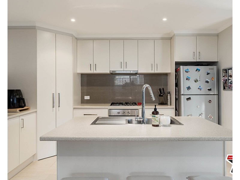 5a Kathy Court, Mooroolbark VIC 3138