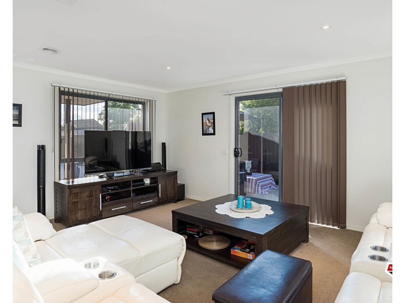 5a Kathy Court, Mooroolbark VIC 3138