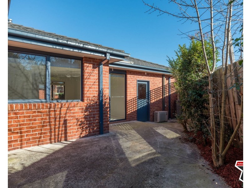 5 Gray Court, Mooroolbark VIC 3138