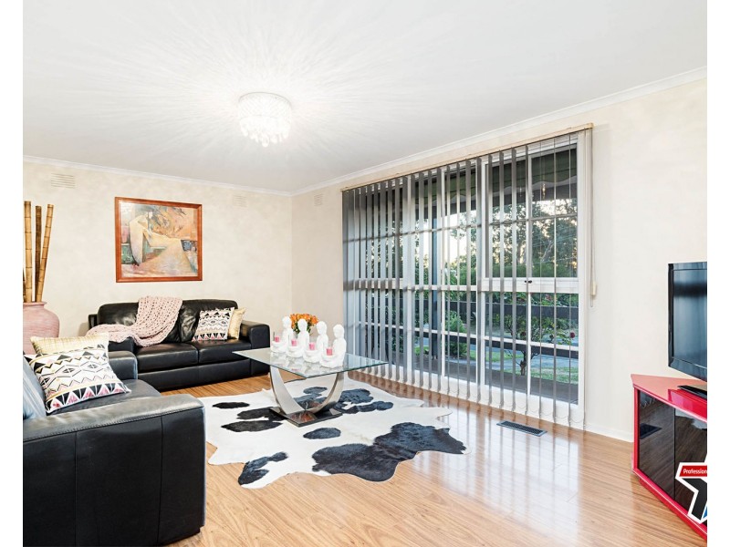 7 Melody Court, Mooroolbark VIC 3138