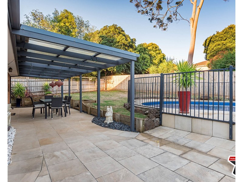 7 Melody Court, Mooroolbark VIC 3138