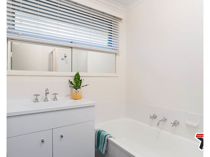 7 Melody Court, Mooroolbark VIC 3138