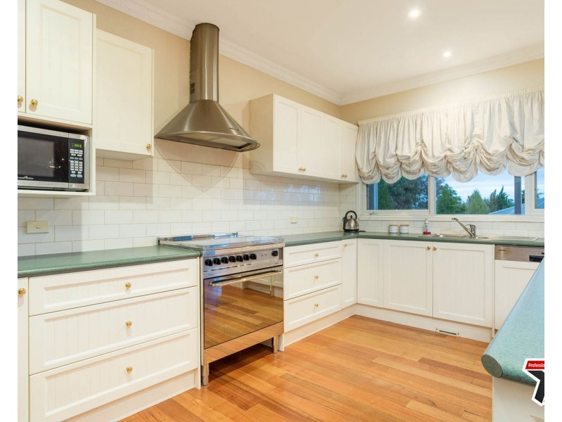 1/9 Francis Crescent, Mount Evelyn VIC 3796