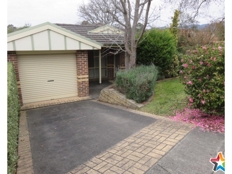 1/10 Felix Grove, Mooroolbark VIC 3138