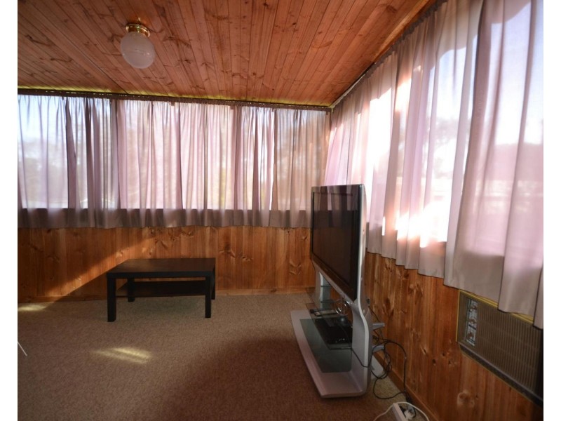 43 Ballantyne Crescent, Kilsyth VIC 3137