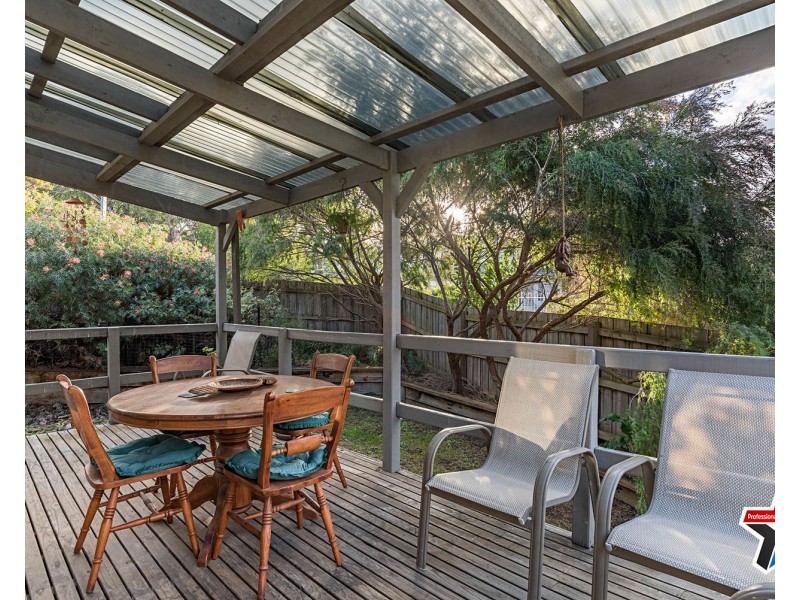 7 Durham Road, Kilsyth VIC 3137