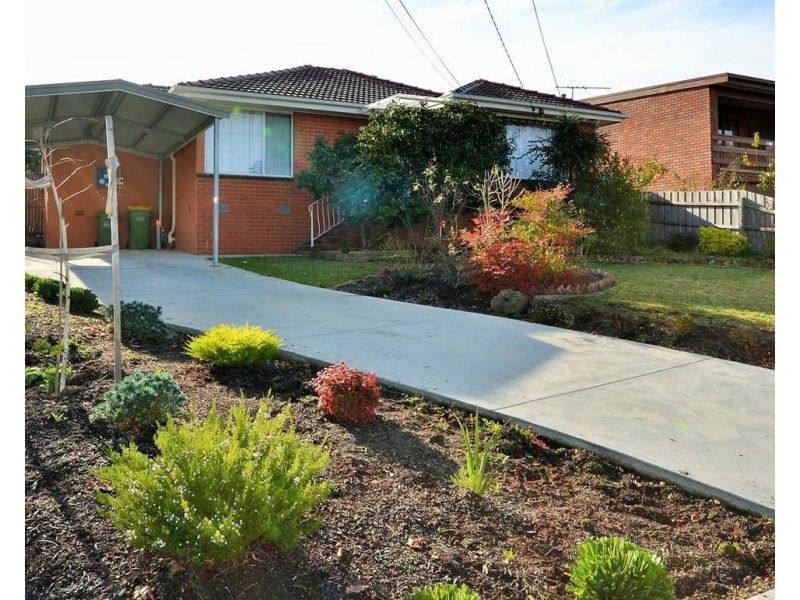 23 Kipling Avenue, Mooroolbark VIC 3138